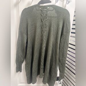 Women’s Green Cardigan with Criss Cross SZ M